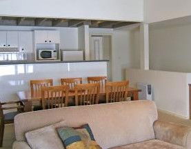The Stables Resort - Brisbane 4u 2