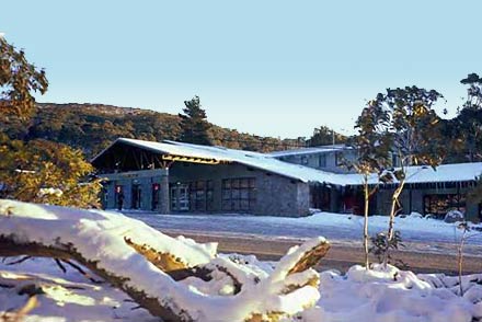 Ski Rider Hotel - Brisbane 4u 0