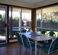 Lincoln Cove Villas - Brisbane Tourism