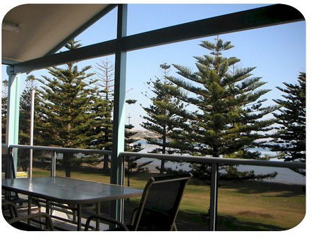 Port Lincoln Foreshore Apartments - Tourism Brisbane 2