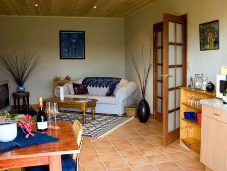 The Stumps B&B - Brisbane Tourism 1
