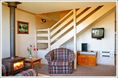 Amos House  & Swansea  Villas - Brisbane 4u 5