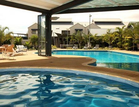Mantra Geraldton - Tourism Brisbane 3