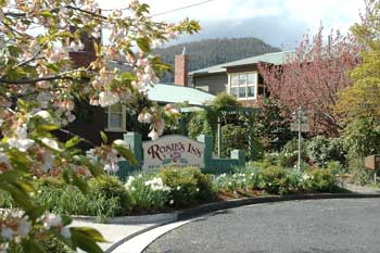 Rosie's Inn - Tourism Brisbane 0