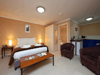 Oyster Cove Chalet - Brisbane Tourism 0