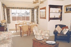 Louisa's Cottage - Tourism Brisbane