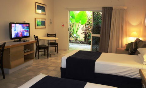Best Western Lazy Lizard Motor Inn - Tourism Brisbane 3