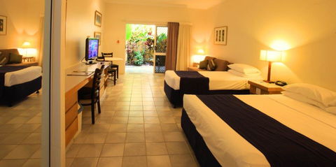 Best Western Lazy Lizard Motor Inn - Tourism Brisbane 4