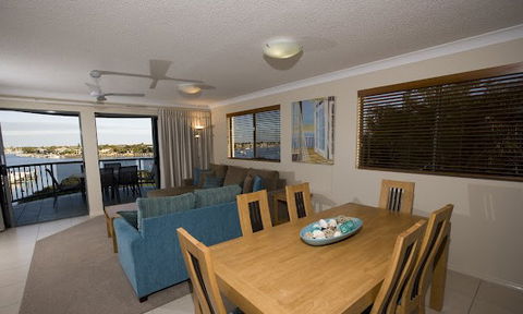 Riverdance Apartments - Brisbane Tourism 1