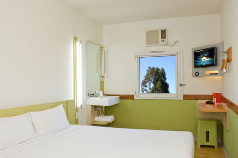 Ibis Budget Canberra - Tourism Brisbane 2