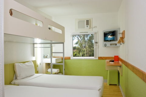 Ibis Budget Canberra - Tourism Brisbane 3