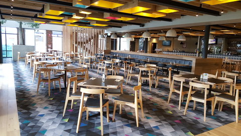 Highlander Hotel Bar Kitchen Rooftop - Tourism Brisbane 6