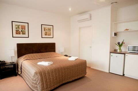 The Manna Of Hahndorf - Tourism Brisbane 0