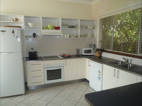Apartments On-The-Park: March - Brisbane Tourism 2
