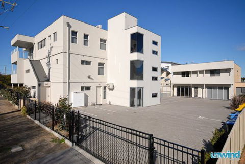 Unwind At 8 The Block Apartments Victor Harbor - Tourism Brisbane 0