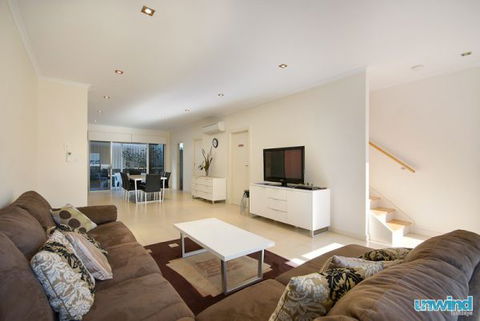 Unwind At 8 The Block Apartments Victor Harbor - Tourism Brisbane 2