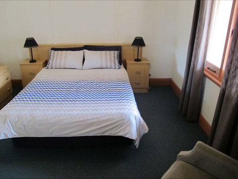 Ellison's Holiday Home - Tourism Brisbane 2