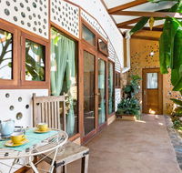 Earthship Ironbank - Tourism Brisbane