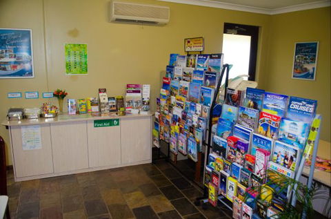 Acclaim Swan Valley Tourist Park - Brisbane 4u 5