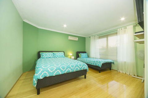 Alpha Homestay - Brisbane 4u 0
