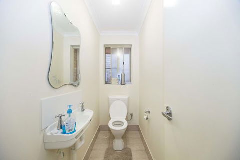 Alpha Homestay - Brisbane 4u 6