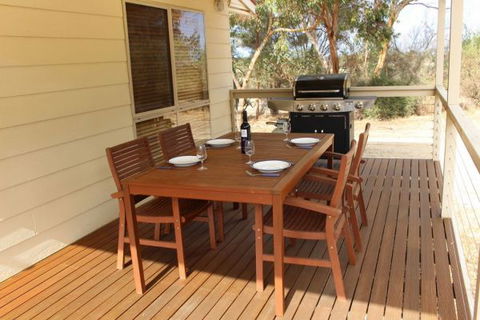 Allusion Cottages - Tourism Brisbane 1