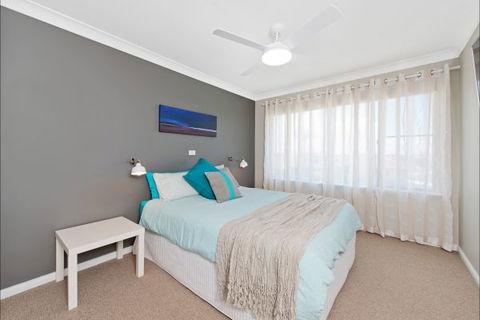 Apricari - Brisbane 4u 7