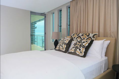 Aqua Aqua Luxury Penthouses - Brisbane 4u 4