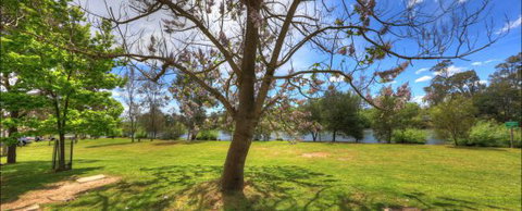 Breakaway Twin Rivers Caravan Park - Tourism Brisbane 0