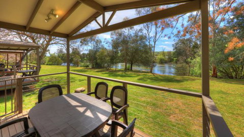Breakaway Twin Rivers Caravan Park - Tourism Brisbane 1