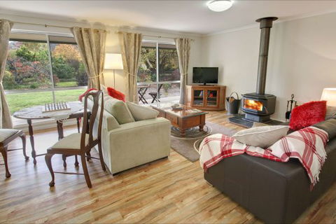 Brookfield Guesthouse - Tourism Brisbane 3
