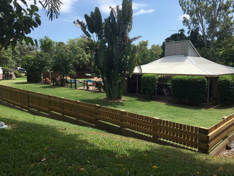 Bush Oasis Caravan Park - Brisbane Tourism 9