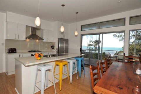 Carpe Diem - Brisbane 4u 4