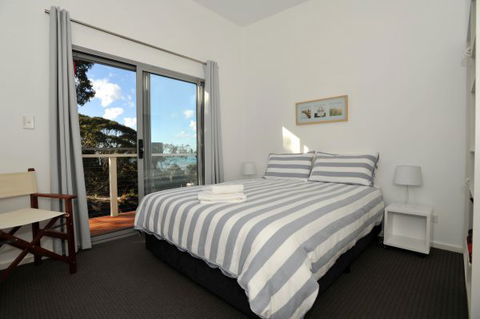 Carpe Diem - Brisbane 4u 7