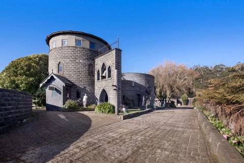 Castle Suites - Kryal Castle - Brisbane 4u 8