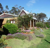 Charnigup Farm Bed and Breakfast - Brisbane Tourism