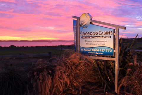 Coorong Cabins - Tourism Brisbane 0