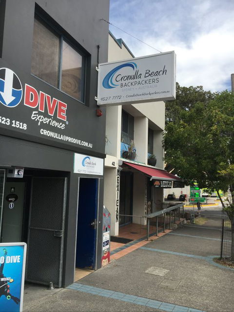 Cronulla Beach Backpackers - Tourism Brisbane 0