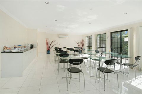 EconoLodge Waterford - Tourism Brisbane 5