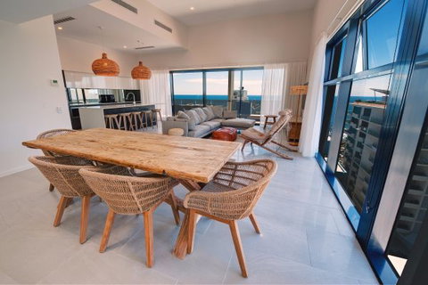 First Light Mooloolaba - Tourism Brisbane 8