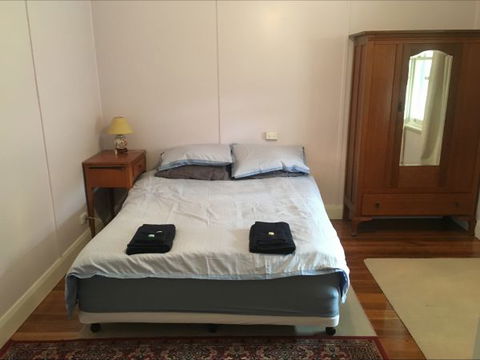 Fred's Place,  Derby - Brisbane Tourism 1