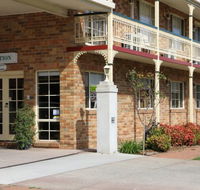 Grand Manor Motor Inn - Tourism Brisbane