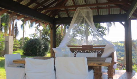 Just Heaven Mountain Retreat - Tourism Brisbane 8