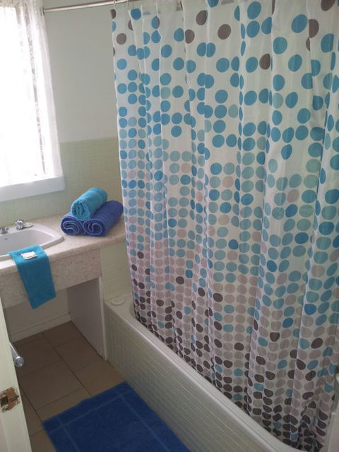 Melaleuca Grove Holiday Units & Motor Inn - Tourism Brisbane 7