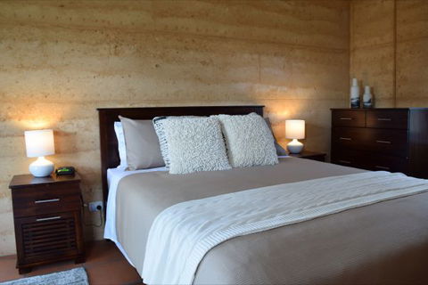Muntiri Lodge Eco Retreat - Brisbane Tourism 5