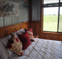 Riverside Farm Retreat B and B - Brisbane 4u