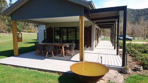 Riverdowns - Brisbane Tourism 7