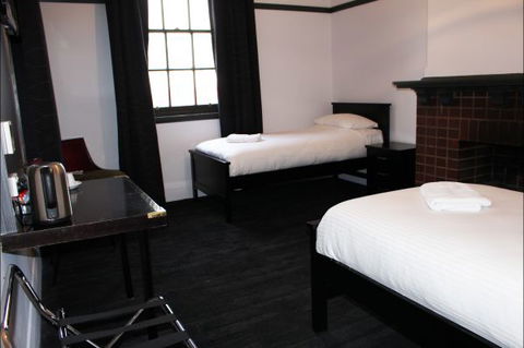 Royal Hotel Ryde - Tourism Brisbane 7