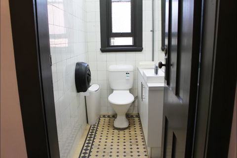 Royal Hotel Ryde - Tourism Brisbane 8