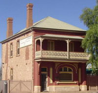 Savings Bank of South Australia - Old Quorn Branch - Brisbane 4u